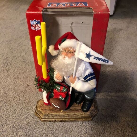 HOLIDAY CREATIONS NFL DALLAS COWBOYS MUSICAL SANTA W/ BOX VINTAGE 1999 - Picture 1 of 11